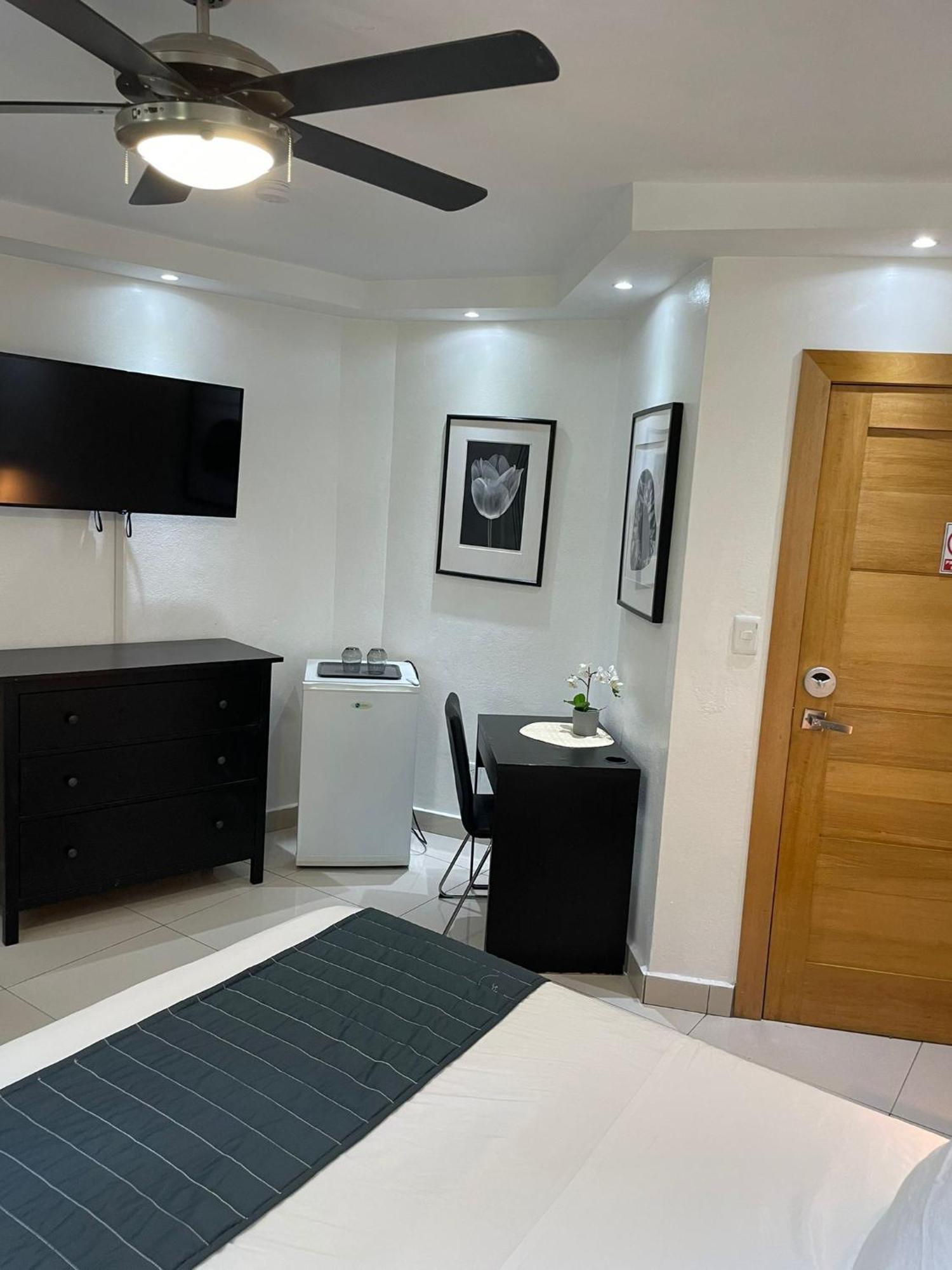 City Caribbean Hotel Boutique ซานโตโดมิงโก ภายนอก รูปภาพ